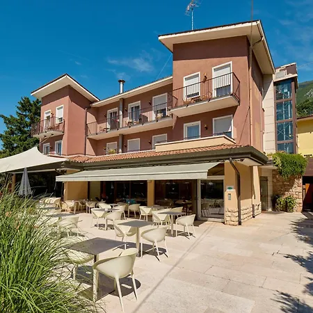 Otel Luna Rossa (adults Only) 3*